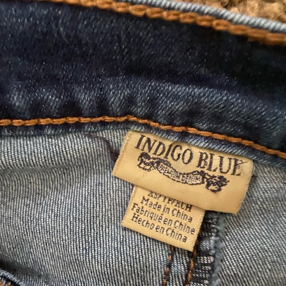 Indigo Blue Side Panel Maternity Jean - Picture 3 of 4